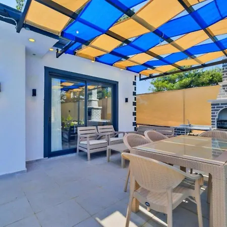 Seydikemer 2 Bedroom Secluded With Private Pool Hot Tub * Fethiye