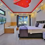 וילה Seydikemer 2 Bedroom Secluded With Private Pool Hot Tub