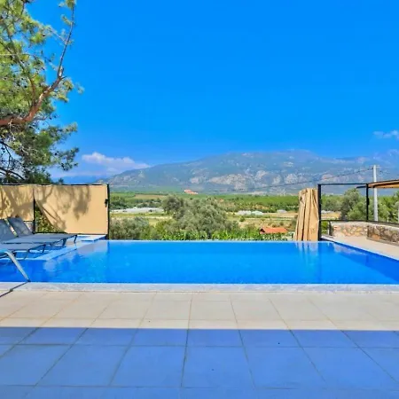 וילה Seydikemer 2 Bedroom Secluded With Private Pool Hot Tub פאטהיה